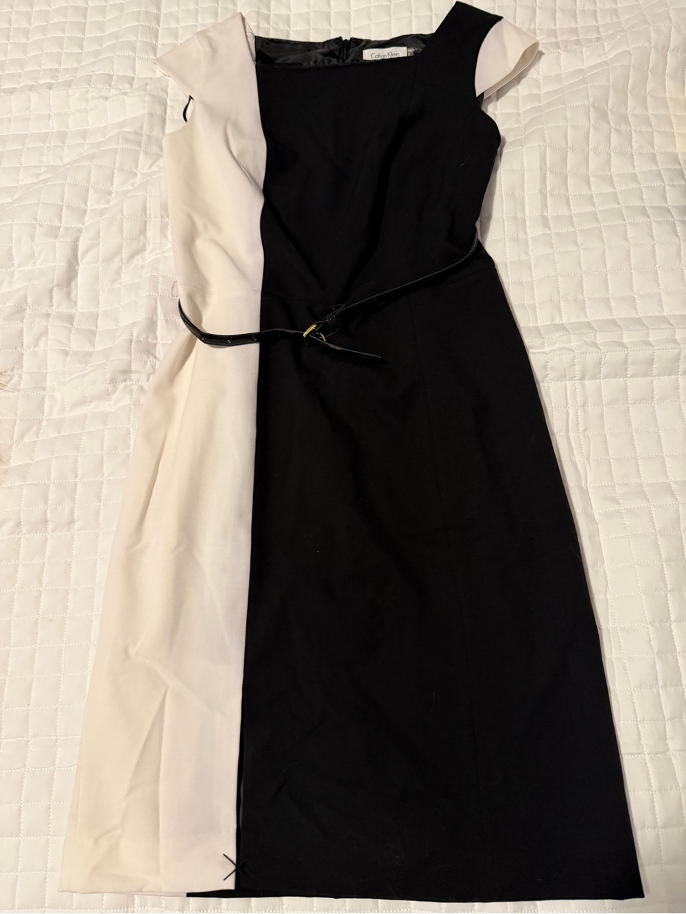 Calvin Klein Black and Cream One-Shoulder Sheath Dress